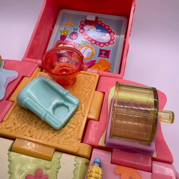 Littlest Pet Shop Carry Case Playset (2006) Hamster case - Picture 2 of 9